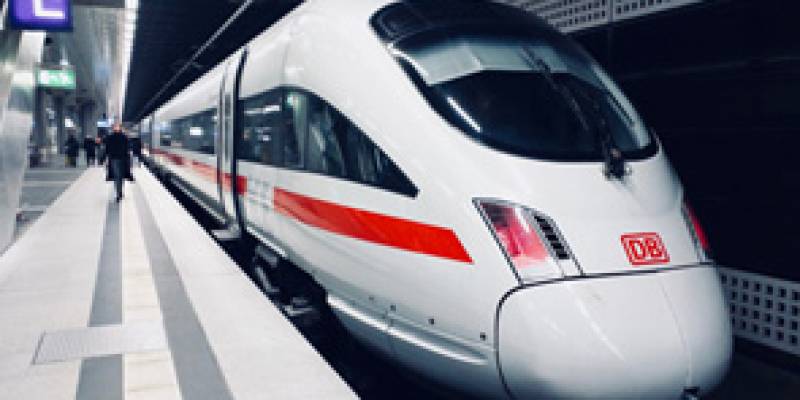 Genç Girişimcilere Destek Veriyoruz